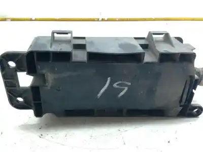 Pezzo di ricambio per auto di seconda mano scatola relè/fusibili per renault maxity fg 130.35/45 riferimenti oem iam 17311091100  