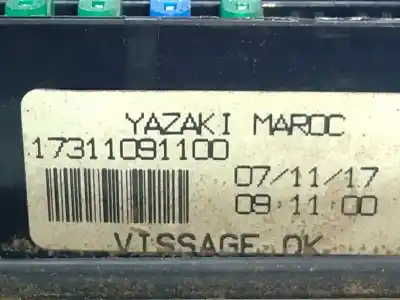 Pezzo di ricambio per auto di seconda mano scatola relè/fusibili per renault maxity fg 130.35/45 riferimenti oem iam 17311091100  