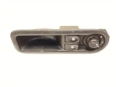 Peça sobressalente para automóvel em segunda mão BOTÃO / INTERRUPTOR ELEVADOR VIDRO DIANTEIRO ESQUERDO por RENAULT CLIO III (BR0/1, CR0/1)  Referências OEM IAM 8200356515  