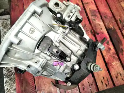 İkinci el araba yedek parçası vites kutusu için opel vivaro a furgón (x83) 2.0 cdti (f7) oem iam referansları 8200546200  pf6010