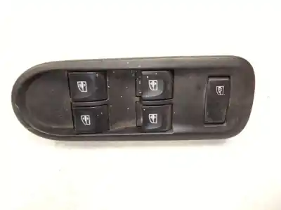 Second-hand car spare part Left Front Power Window Switch for DACIA DUSTER (HS_) 1.2 TCE 125 OEM IAM references 254117873R  
