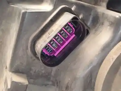 Second-hand car spare part right headlight for ford fiesta vi (cb1, ccn) 1.6 tdci oem iam references 8a6113w029ch  