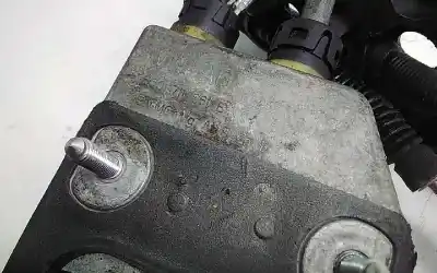 Автозапчастина б/у коробка передач для audi a1 (8x) 1.6 tdi 90 cv / 66 kw посилання на oem iam 6q0711061e  