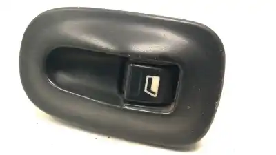 Peça sobressalente para automóvel em segunda mão botão / interruptor elevador vidro dianteiro direito por peugeot 306 fastback (7a, 7c, n3, n5) 2.0 hdi 90 referências oem iam 