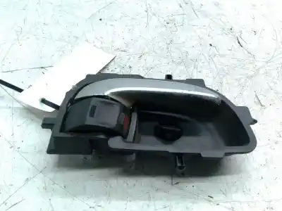 Tweedehands auto-onderdeel BINNEN HANDGREEP ACHTER ACHTER voor TOYOTA AURIS AURIS (2006-2012) OEM IAM-referenties 69205PD271  