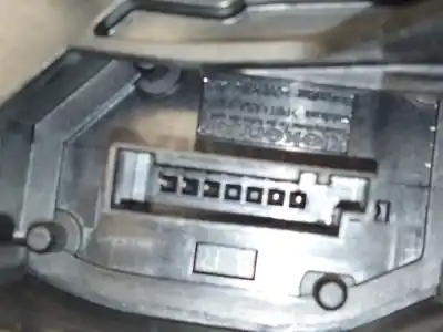 Second-hand car spare part front right door lock for bmw 1 (e81) 120 i oem iam references 7202146  