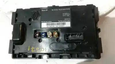 Pièce détachée automobile d'occasion  pour RENAULT LAGUNA III  Références OEM IAM 259154618R  IB4410J00577