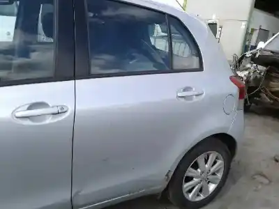 Pezzo di ricambio per auto di seconda mano porta posteriore sinistra per toyota yaris live riferimenti oem iam 