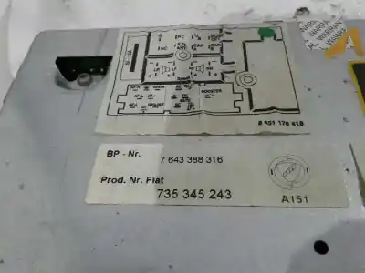 Peça sobressalente para automóvel em segunda mão sistema de áudio / rádio cd por lancia ypsilon (101) 1.3 jtd cat referências oem iam 735345243  7643388316