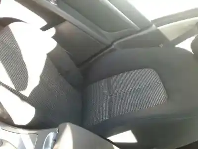 Gebrauchtes Autoersatzteil  zum PEUGEOT 407  OEM-IAM-Referenzen   