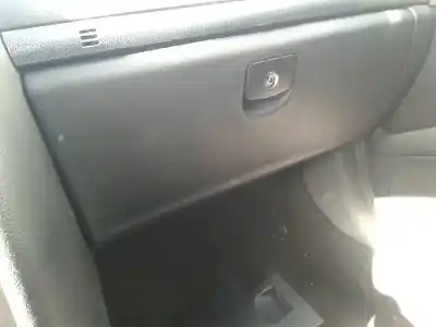 Gebrauchtes Autoersatzteil  zum PEUGEOT 407  OEM-IAM-Referenzen   