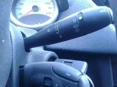 Tweedehands auto-onderdeel multifunctionele bediening voor peugeot 207 confort oem iam-referenties 