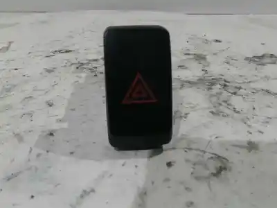 Recambio de automóvil de segunda mano de Warning para KIA CERATO 1.5 LX CRDi Berlina referencias OEM IAM 590951228W  