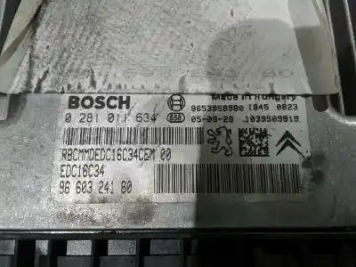 Pièce détachée automobile d'occasion Calculateur Moteur Ecu pour PEUGEOT 307 BERLINA (S2) XT Références OEM IAM 0281011634 9660324180 9653958980