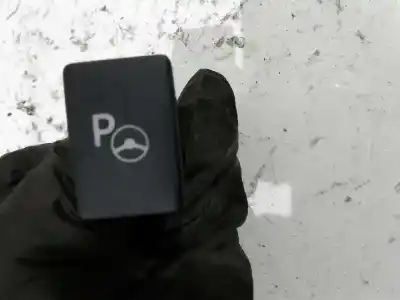 Second-hand car spare part switch for toyota auris hybrid active oem iam references 15b424