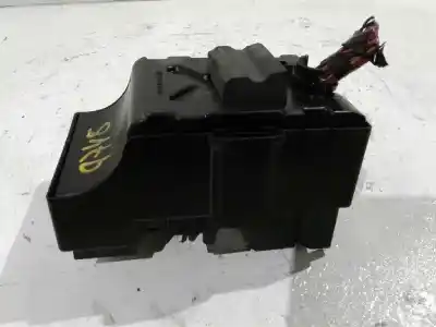 Second-hand car spare part fuse box unit for opel corsa e 1.4 16v cat (b 14 xej / ldd) oem iam references 2b0z4010f  