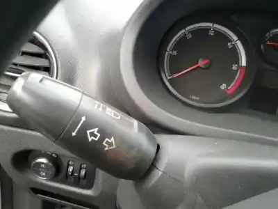Pezzo di ricambio per auto di seconda mano comando multifunzione per opel corsa d expression riferimenti oem iam 13142283