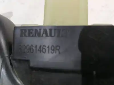 Peça sobressalente para automóvel em segunda mão botão / interruptor elevador vidro traseiro direito por otras marcas captur dynamique referências oem iam 829614619r