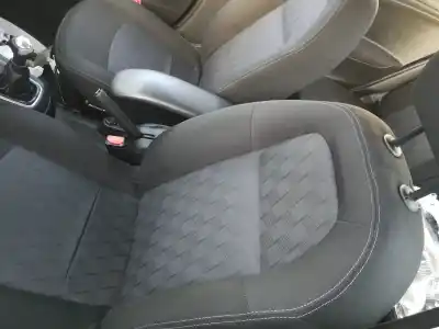 Recambio de automóvil de segunda mano de ASIENTO DELANTERO IZQUIERDO para CITROEN C-ELYSÉE  referencias OEM IAM   