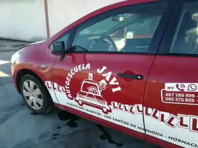 Peça sobressalente para automóvel em segunda mão porta da frente esquerda por toyota auris 1.4 turbodiesel cat referências oem iam 