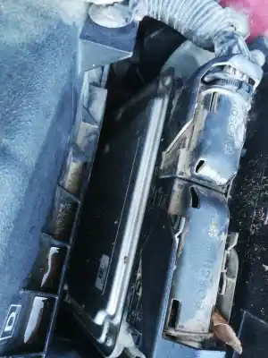 Peça sobressalente para automóvel em segunda mão centralina de motor uce por toyota auris 1.4 turbodiesel cat referências oem iam 0281013413