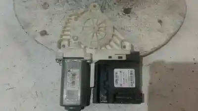 Pezzo di ricambio per auto di seconda mano Motore Alzacristalli Anteriore Sinistro per SEAT LEON (1P1) 1.9 TDI Riferimenti OEM IAM 1K0959793H  