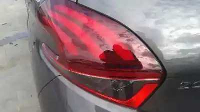 Peça sobressalente para automóvel em segunda mão farolim traseiro esquerdo por peugeot 208 style referências oem iam 