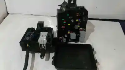 Second-hand car spare part fuse box unit for opel corsa e business oem iam references 30959l