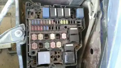 Peça sobressalente para automóvel em segunda mão caixa de fusíveis e relés por ford fiesta (cb1) ambiente referências oem iam 8v5114b144ba  