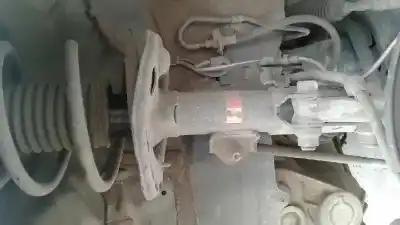 Second-hand car spare part front left shock absorber for toyota auris advance oem iam references 