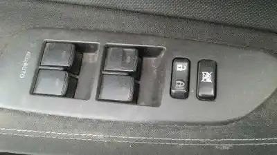 Second-hand car spare part left front power window switch for toyota auris advance oem iam references 8404002080