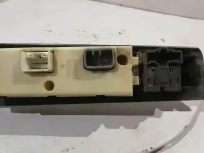 Second-hand car spare part left front power window switch for isuzu d-max double cab custom 4wd oem iam references 614632  517317l