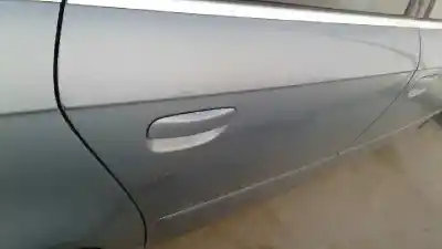 Recambio de automóvil de segunda mano de PUERTA TRASERA DERECHA para AUDI A4 BERLINA (8E)  referencias OEM IAM   