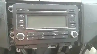Peça sobressalente para automóvel em segunda mão sistema de áudio / rádio cd por volkswagen passat berlina (3c2) 2.0 tdi referências oem iam 