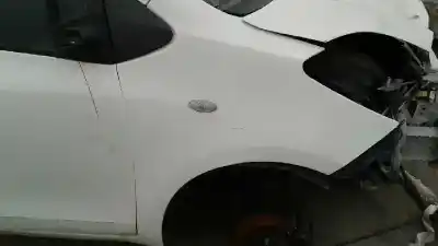 Pezzo di ricambio per auto di seconda mano parafango anteriore destro per toyota yaris 1.0 cat riferimenti oem iam 