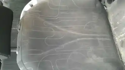 Pezzo di ricambio per auto di seconda mano sedile anteriore destro per toyota yaris 1.0 cat riferimenti oem iam 