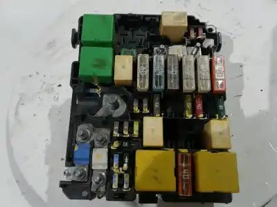 Piesă de schimb auto la mâna a doua panou siguranțe pentru peugeot 208 active referințe oem iam 42440101