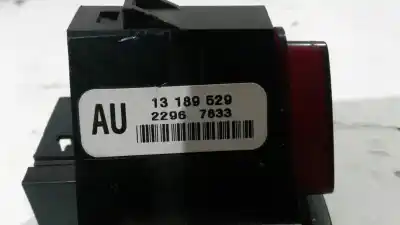 Second-hand car spare part hazard warning lights for opel corsa e 1.4 oem iam references 13189529