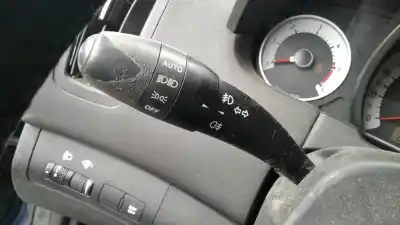 Peça sobressalente para automóvel em segunda mão comutador de piscas  por kia pro_cee´d lx referências oem iam 934101h400