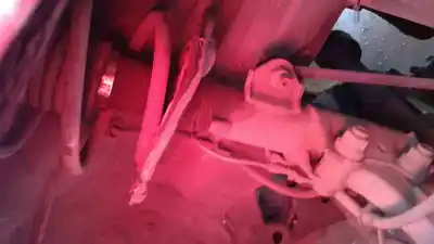 Peça sobressalente para automóvel em segunda mão amortecedor dianteiro direito por toyota auris 1.4 turbodiesel cat referências oem iam 