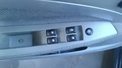 Piesă de schimb auto la mâna a doua panou comandã geamuri electrice fațã stânga pentru chevrolet lacetti 1.6 cat referințe oem iam 612w21000