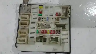 Second-hand car spare part fuse box unit for renault kangoo 1.5 dci diesel oem iam references 8201044237  usmx61