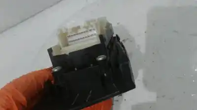 Peça sobressalente para automóvel em segunda mão botão / interruptor elevador vidro dianteiro esquerdo por lexus is200 (ds2/is2) 220d referências oem iam 8404053080  