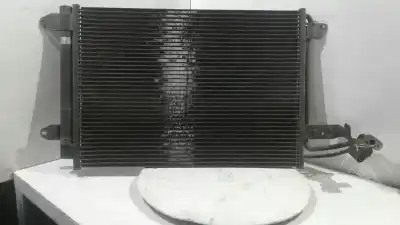 Peça sobressalente para automóvel em segunda mão Condensador / Radiador De Ar Condicionado por SEAT LEON (1P1) 1.9 TDI Referências OEM IAM 1K0298403A  