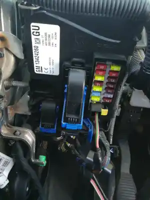 Gebrauchtes Autoersatzteil relais sicherungskasten multifunktionsrelais zum opel corsa d expression oem-iam-referenzen 13424260  401154265