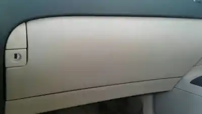 Second-hand car spare part glove compartment for lexus is200 (ds2/is2) 220d oem iam references 