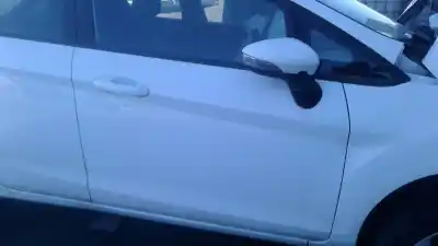Автозапчастина б/у ПЕРЕДНІ ПРАВІ ДВЕРІ для FORD FIESTA (CCN)  Посилання на OEM IAM   