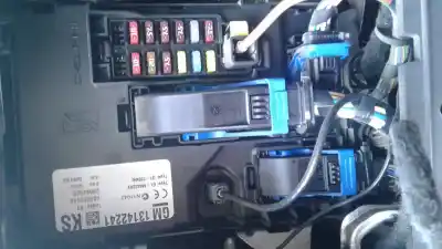 Second-hand car spare part fuse box unit for opel corsa d limited edition oem iam references 13142241