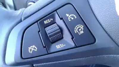 Second-hand car spare part steering wheel for opel corsa e edition oem iam references 13403216  