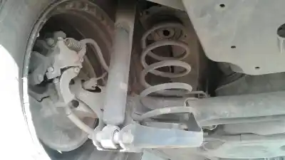 Peça sobressalente para automóvel em segunda mão charrió / suporte de eixo de trás por toyota auris 2.0 d-4d cat referências oem iam 